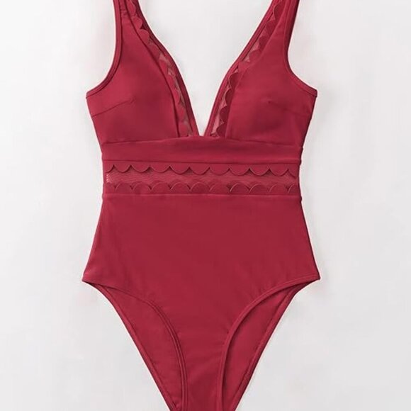 ❤️ 🔥 TWO Bathing Suits in ONE Listing! 🔥 CUPSHE Red & Black Swimsuits - Picture 2 of 7